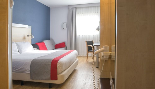 Chambre Standard, 1 grand lit et 1 canapé-lit