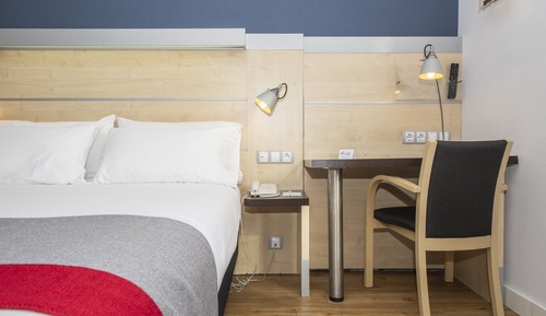 Chambre Standard, 1 grand lit