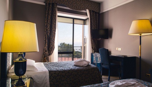 Chambre Classique avec lits jumeaux, vue mer