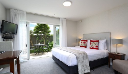 Studio, 1 très grand lit