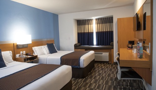 Chambre Standard, 2 grands lits