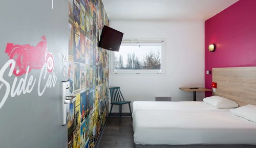 Chambre, 2 lits une place, salle de bains privée (Cabrio)