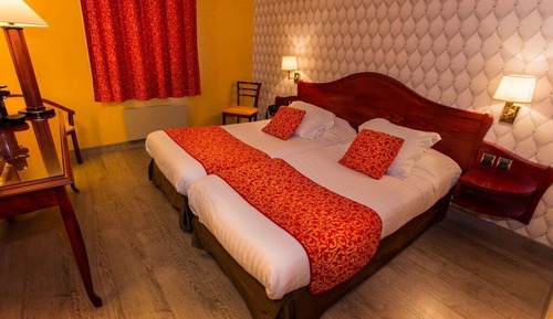 Chambre avec lits jumeaux