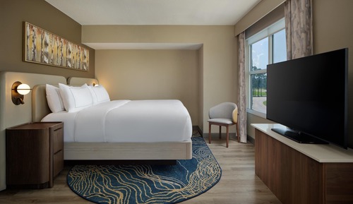 Suite, 1 très grand lit et 1 canapé-lit