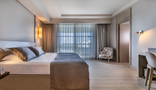 Deluxe Junior Suite With Balcony