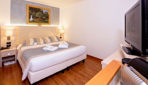 Suite Junior, 1 grand lit, balcon, vue mer (with Two Single SofaBeds)