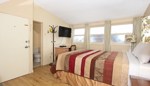 Loft, 1 grand lit, vue ville (Top Floor - 2 flights of stairs)