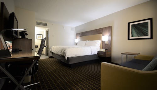 Chambre Premium, 1 très grand lit et 1 canapé-lit