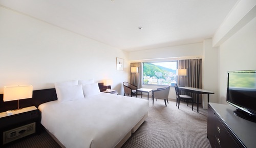 Chambre Premium, 1 très grand lit, vue ville