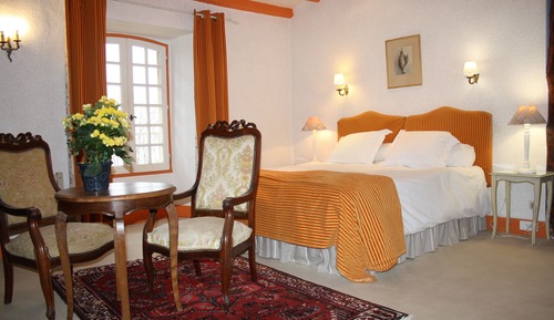 Chambre Double Supérieure (For 1 Person)
