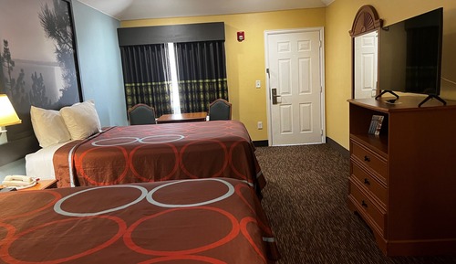 Chambre Standard, 2 grands lits