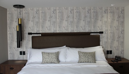 Chambre Supérieure, 1 très grand lit