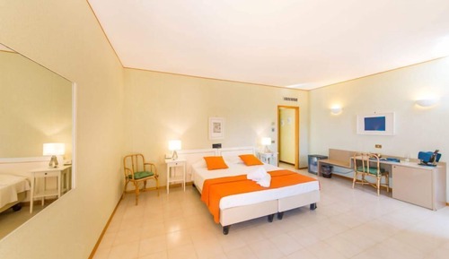 Chambre Triple Deluxe