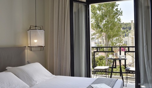 Chambre Double (with no Balcony)