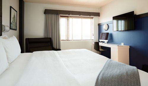 Chambre Standard, 1 très grand lit