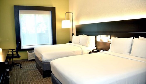 Chambre Standard, 2 grands lits