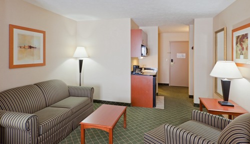 Suite, 1 très grand lit, accessible aux personnes à mobilité réduite (Mobility, Roll In Shower)