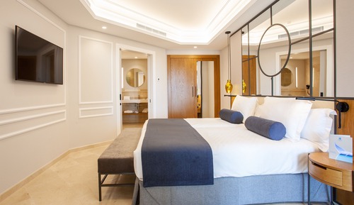 Suite Majestueuse (Prestige) (2 adults)