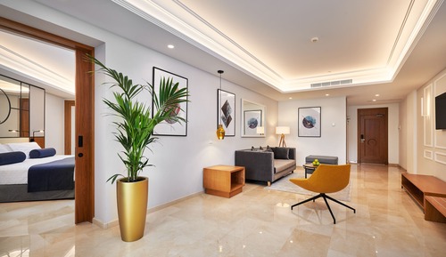 Suite (Prestige) (2 adults)