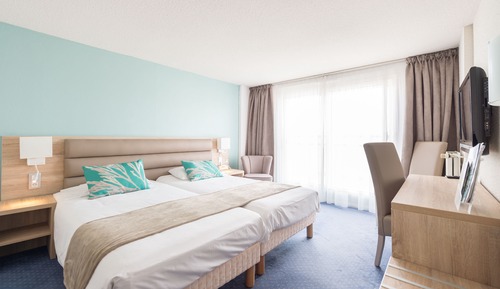 Chambre Confort Double ou avec lits jumeaux, vue mer