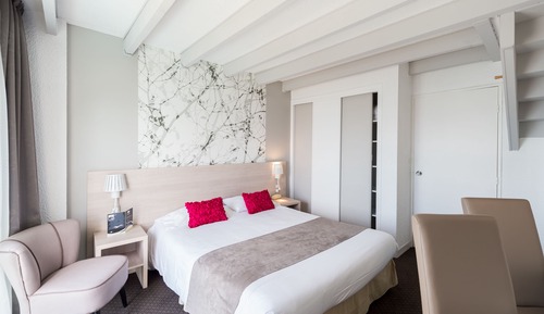 Chambre Familiale, vue ville (Duplex)