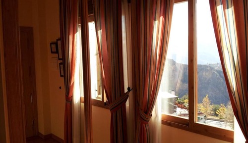 Chambre Double, 1 lit double, terrasse, vue montagne