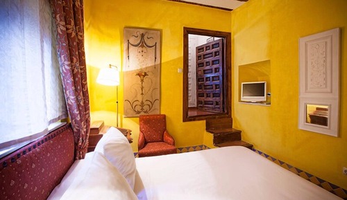 Chambre Double (La Administración)