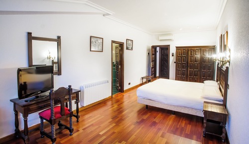 Chambre avec lits jumeaux