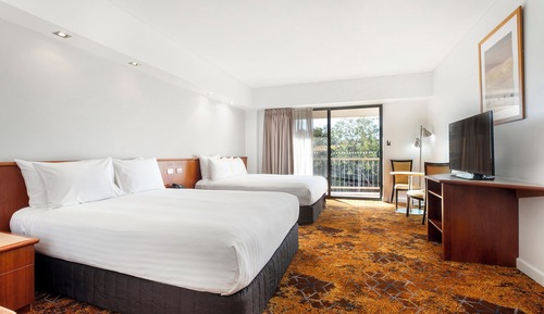 Chambre, 2 grands lits (Walk in Shower)