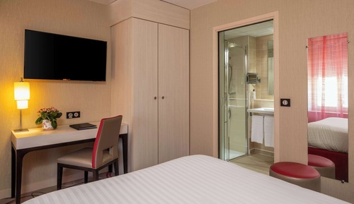 Chambre Affaires, 1 lit double, non-fumeurs (Small Room)