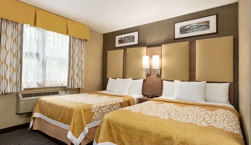 Chambre Double, 2 lits doubles