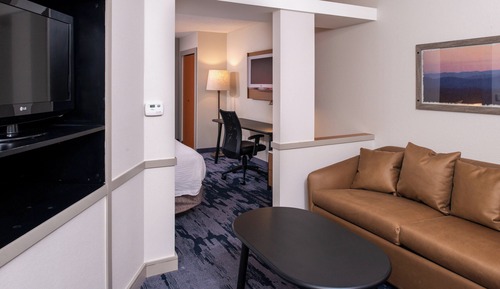 Suite, 1 grand lit et 1 canapé-lit