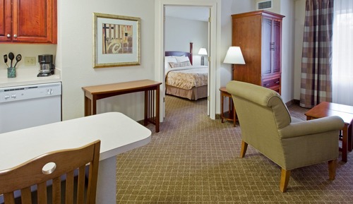 Suite, 1 chambre, cuisine