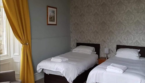 Chambre Triple Familiale, 1 chambre