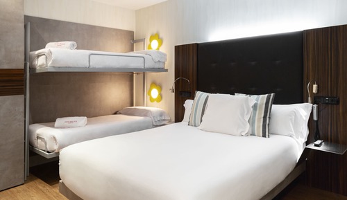 Chambre Quadruple, vue mer