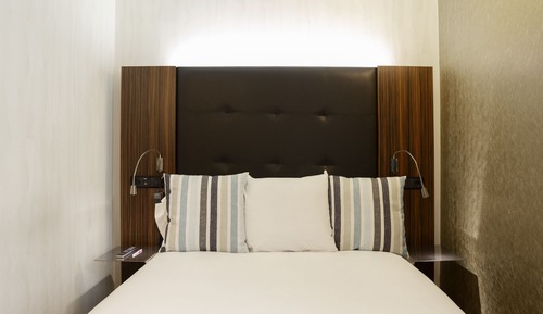 Chambre Double pour 1 personne, vue cour intérieure
