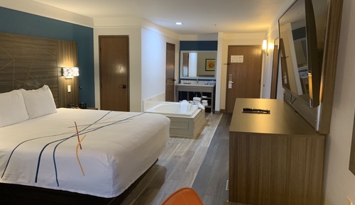 Suite Deluxe, 1 très grand lit, non-fumeurs