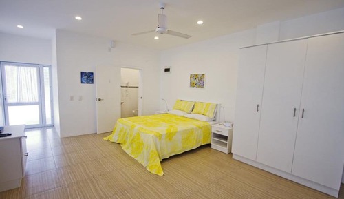 Studio, en front de plage (Two)