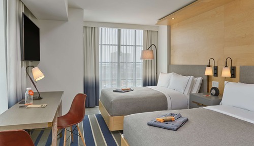 Chambre Premium, 2 grands lits, vue ville
