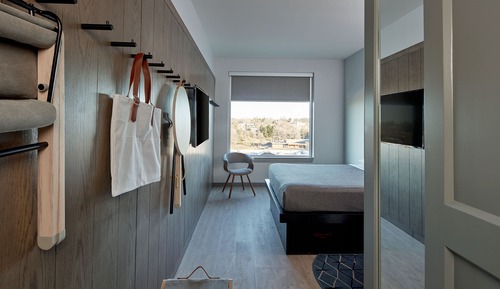 Chambre, 1 grand lit, non-fumeurs, vue montagne