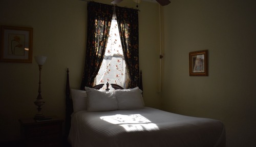 Chambre, 1 grand lit, non-fumeurs