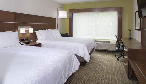 Chambre Standard, 2 grands lits, accessible aux personnes à mobilité réduite (Accessible Tub)