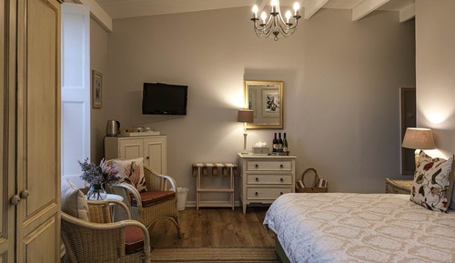 Chambre Double ou avec lits jumeaux, 1 très grand lit