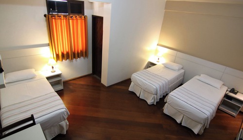 Chambre Standard, 3 lits une place