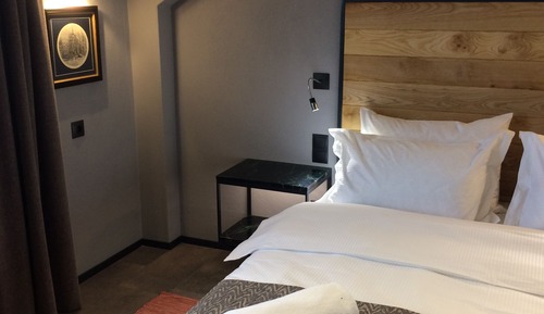 Chambre Double, 1 grand lit