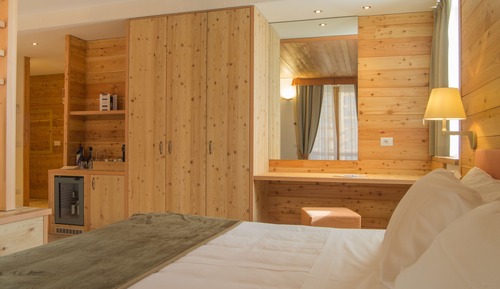 Chambre Supérieure Double ou avec lits jumeaux