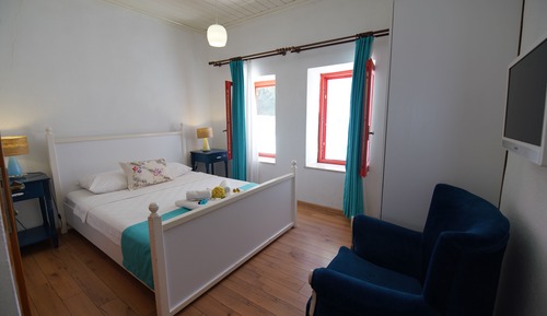 Chambre Confort, vue cour intérieure