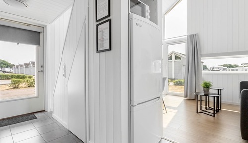Cabane Deluxe (Excluding Towels, Sheets and Cleaning)