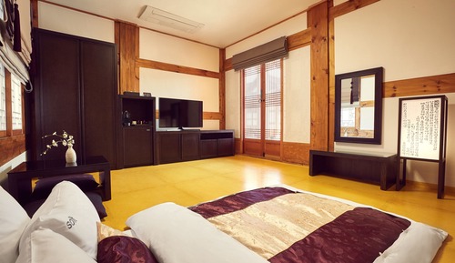 Chambre (Deluxe Ondol Hanok View)