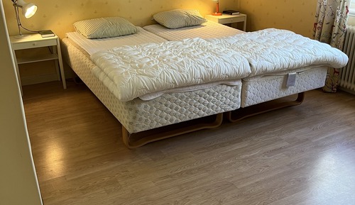 Chambre Double, salle de bains privée